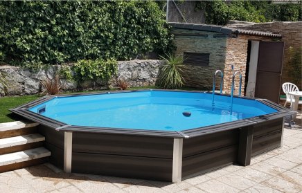 Rio Kompositpool oval 664x386/124 inbyggd altan trädäck