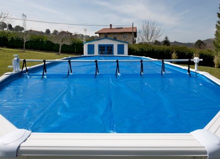 Upprullare för pooltäcke / solfolie